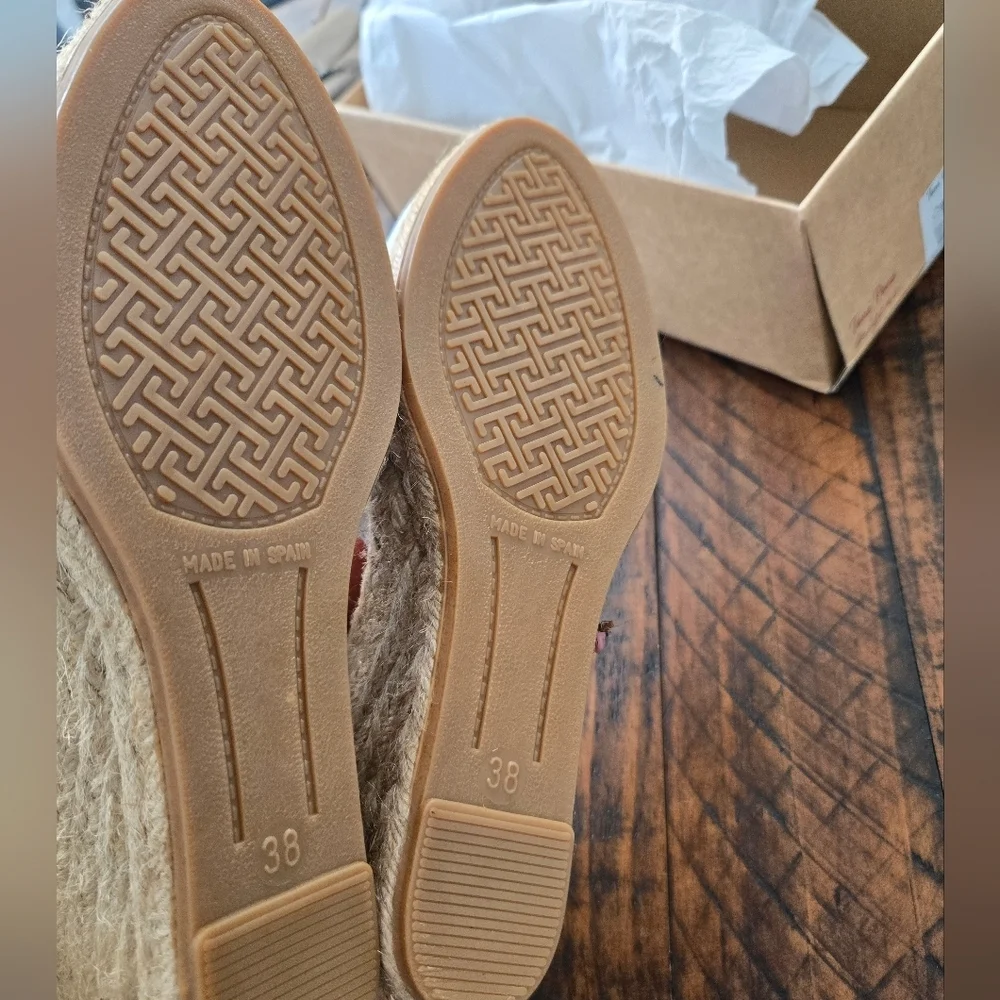 Toni Pons Costa 5 Lloret Espadrille White Leather. Size US 7.5. New.